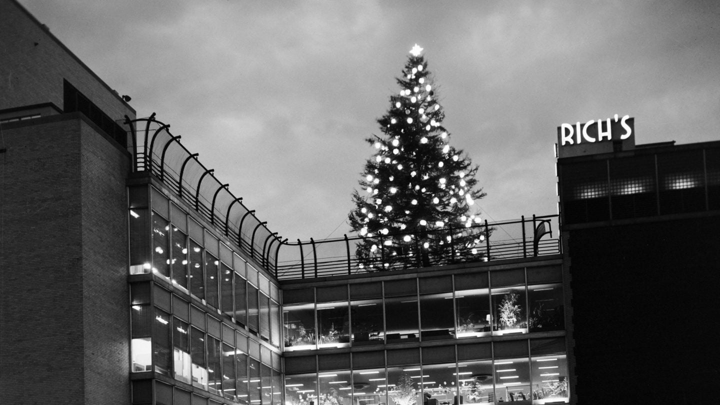 The Great Tree atop Rich's Crystal Bridge on Forsyth Street.