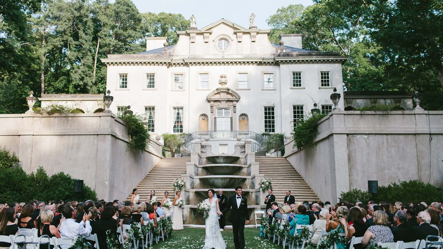 swan house