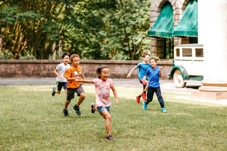 kids running at summer camp 2019