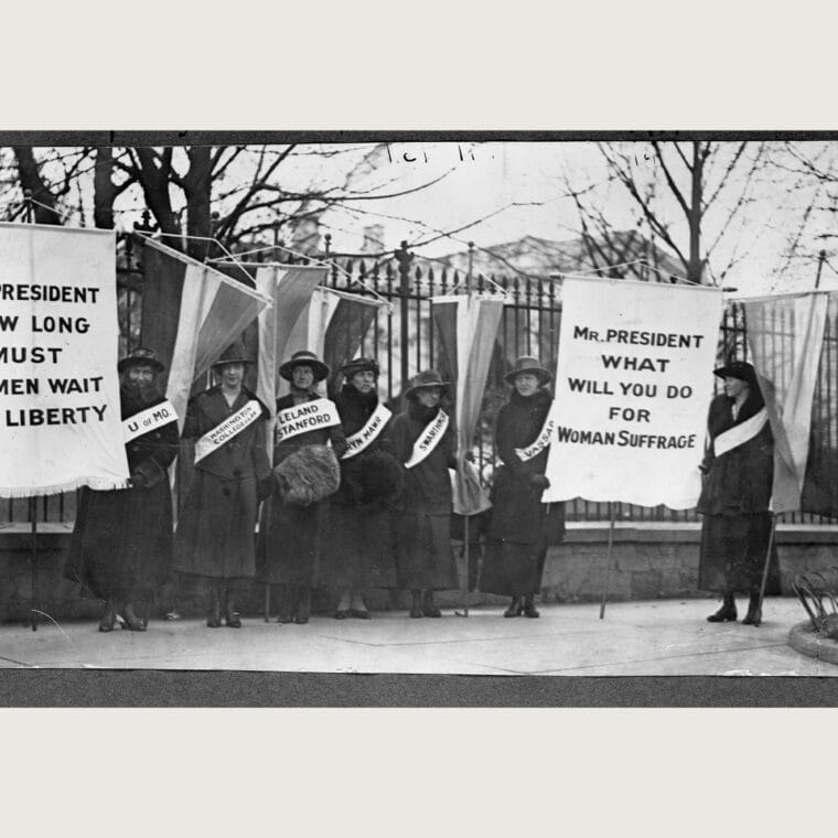 Suffragists picketing the White House