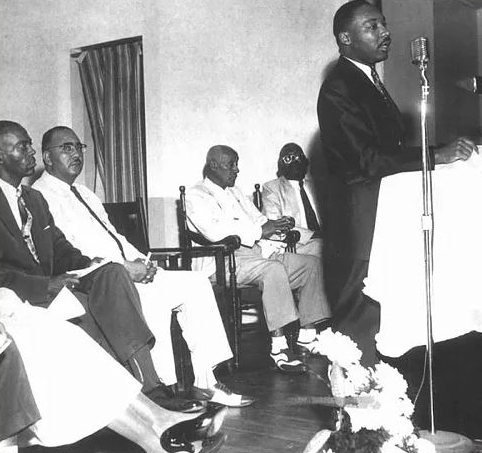 Dr. Martin Luther King, Jr. speaks at the Prince Hall Masonic Lodge in Columbus, Ga