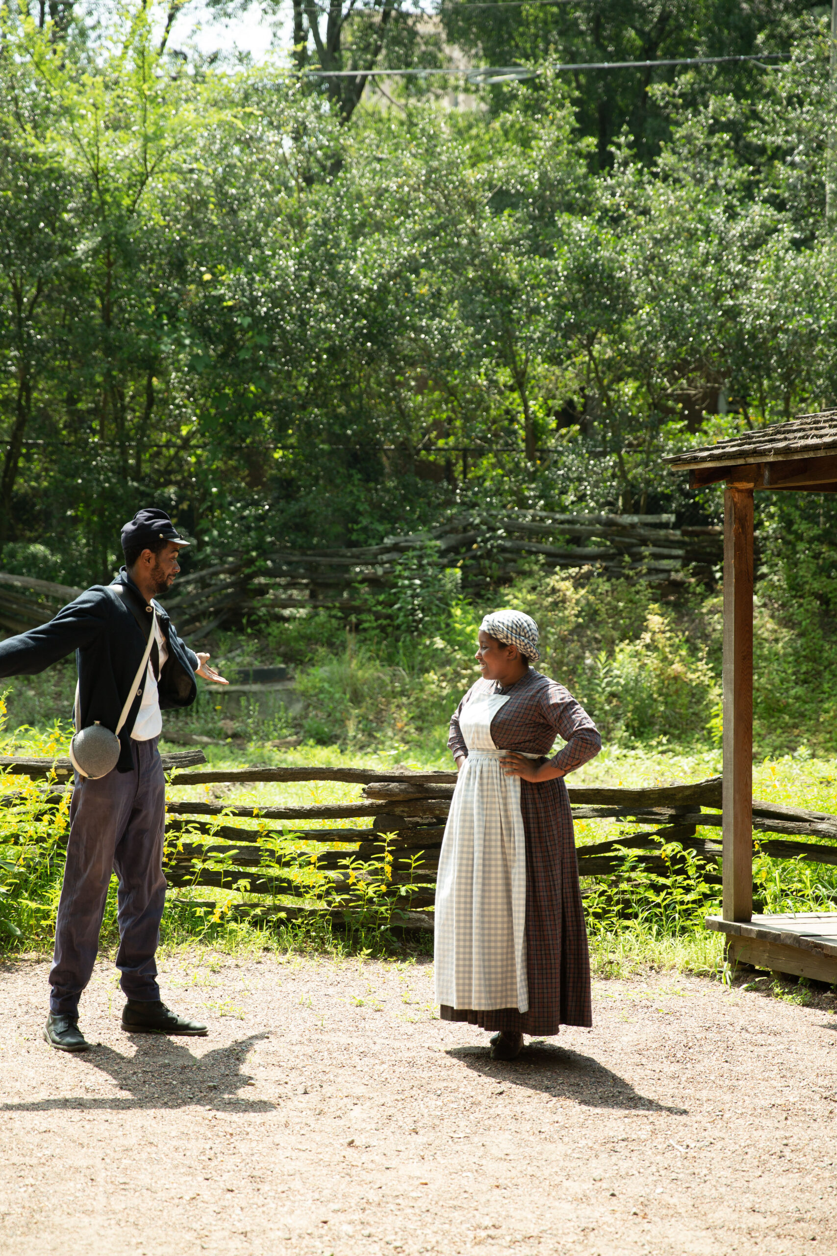 Atlanta History Center staff in Civil War garb reenact the delivery of the news of emancipation. (Atlanta History Center)