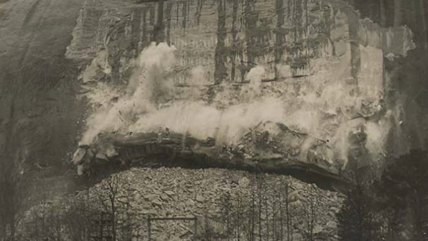 View of Gutzon Borglum’s work being blasted off Stone Mountain by the crew of sculptor Augustus Lukeman, ca. 1925. Atlanta History Photograph Collection, Kenan Research Center.