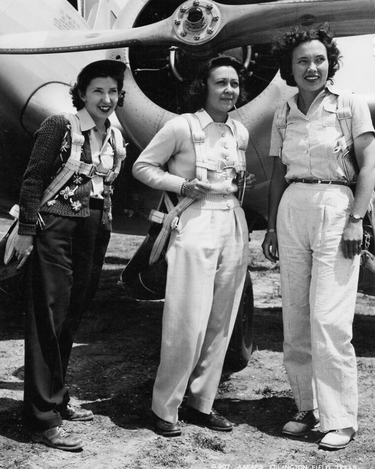rom left to right, Eddie Collins, Evelyn Greenblatt, and Marjorie Gray while in WASP, Ellington Field, Texas, 1943
